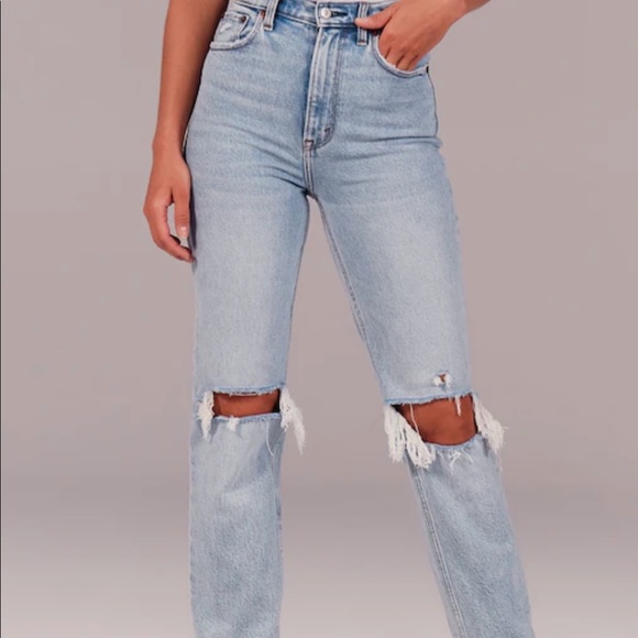 Abercrombie & Fitch Denim - NWT Abercrombie 90s ultra high rise straight jeans